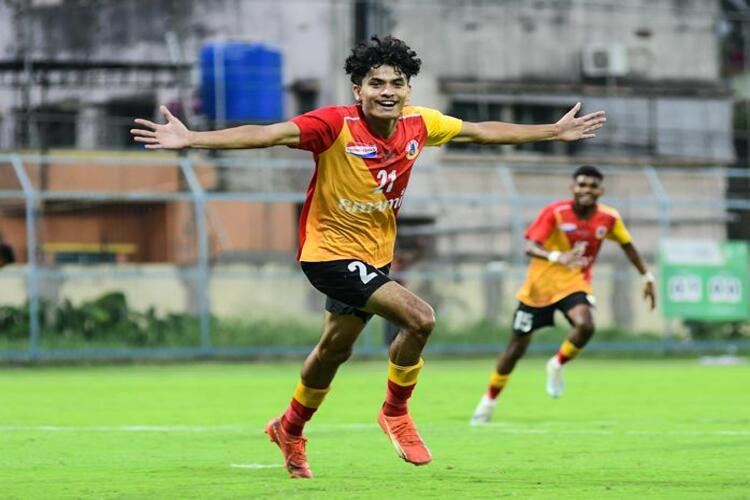 East Bengal beats Mohun Bagan 2-0 in Reliance derby, Bino awaiting the renewal of contract