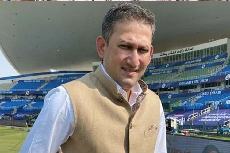 New chief selector Ajit Agarkar to discus about crucial World Cup with Rohit Sharma and Rahul Dravid