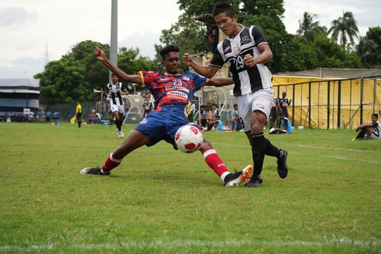 Rahul's brilliant header steers Diamond Harbor FC to the top of the League table