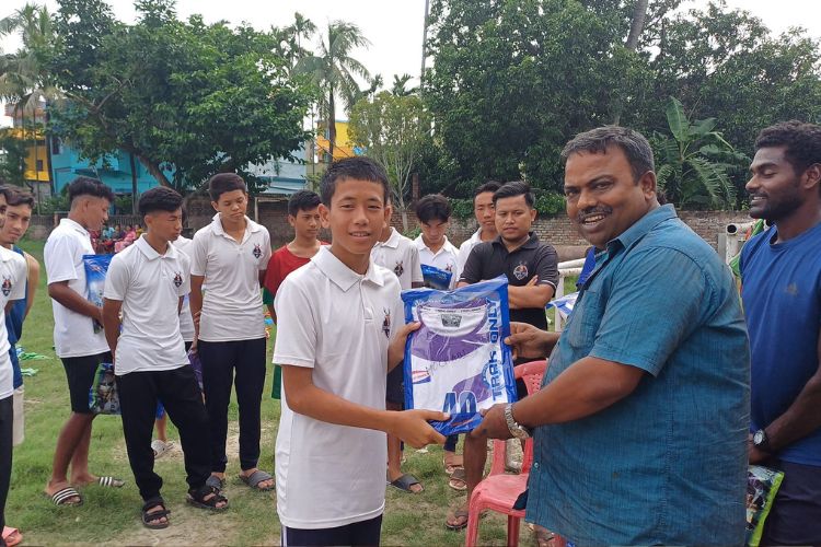 The little Manipur with Kuki-Meitei training together at Shyamnagar, nurtured by United SC