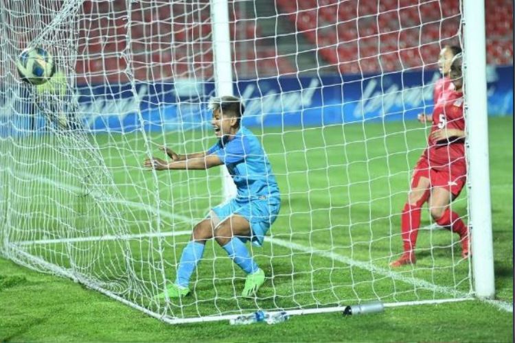 Indian women’s football team lose to Chinese Taipei in the Games opener