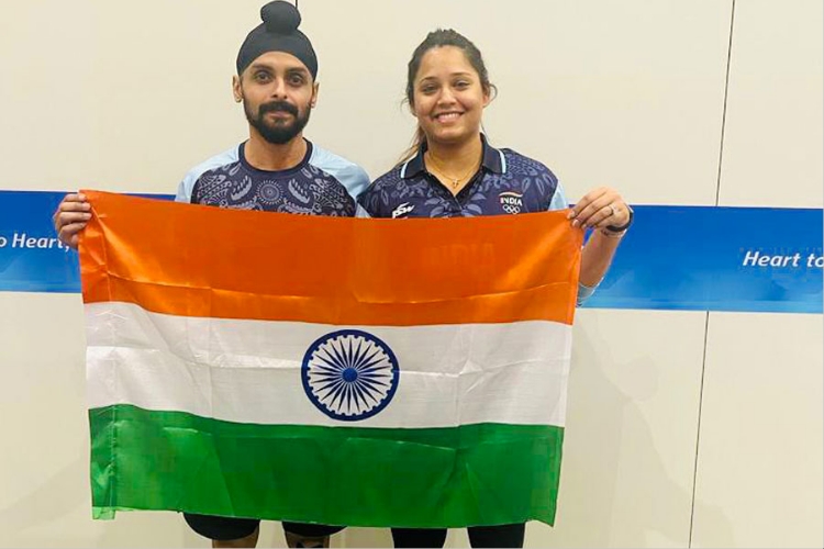Dipika-Harindar pair secure historic gold in squash