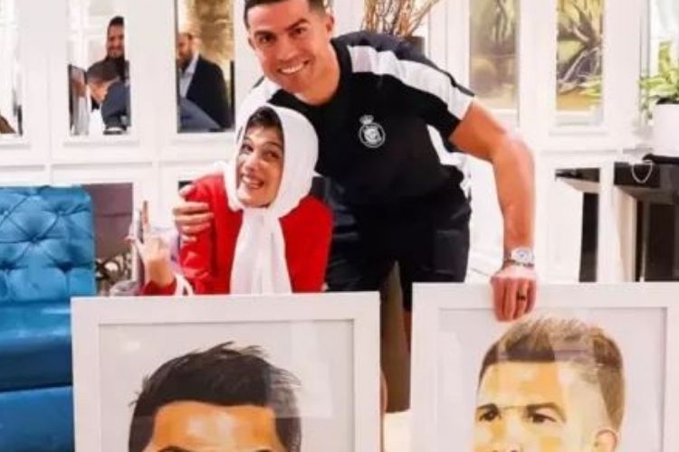 Christiano Ronaldo faces backlash for hugging Iranian painter in public