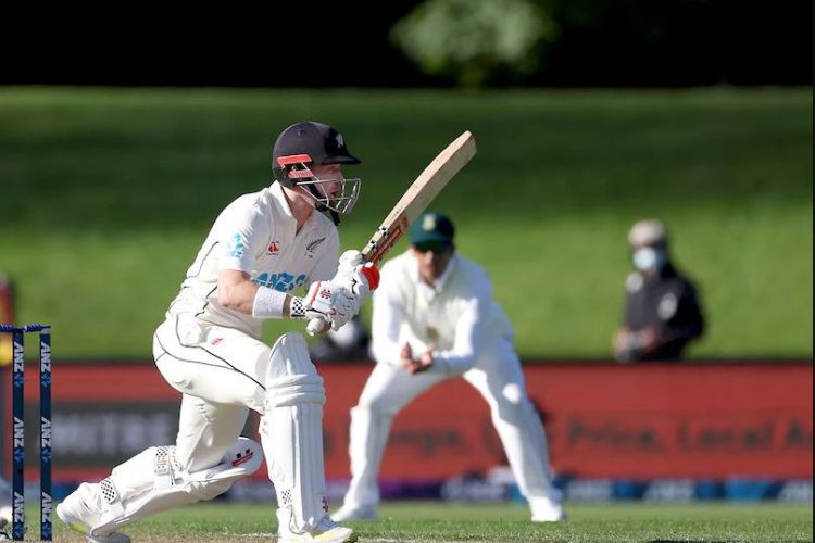 New Zealand test player Henry Nicholls likely to face ball-tampering charges