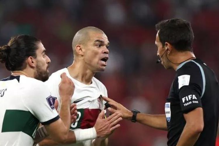 UEFA Implements New Rule: Only Team Captains are Authorized to Speak with Referees