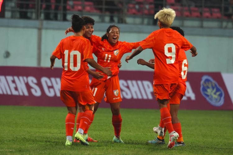 India humble Pakistan 5-2 in SAFF Women’s Championship opener