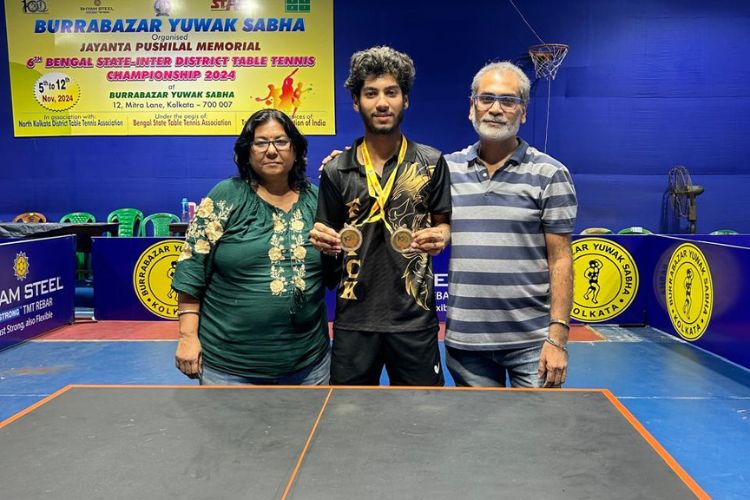 Double crown for Ankur; Moumita wins women's singles